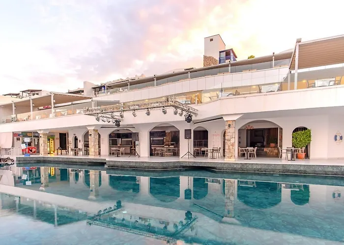 Üdülőközpont Forever Club (adults Only) 4*